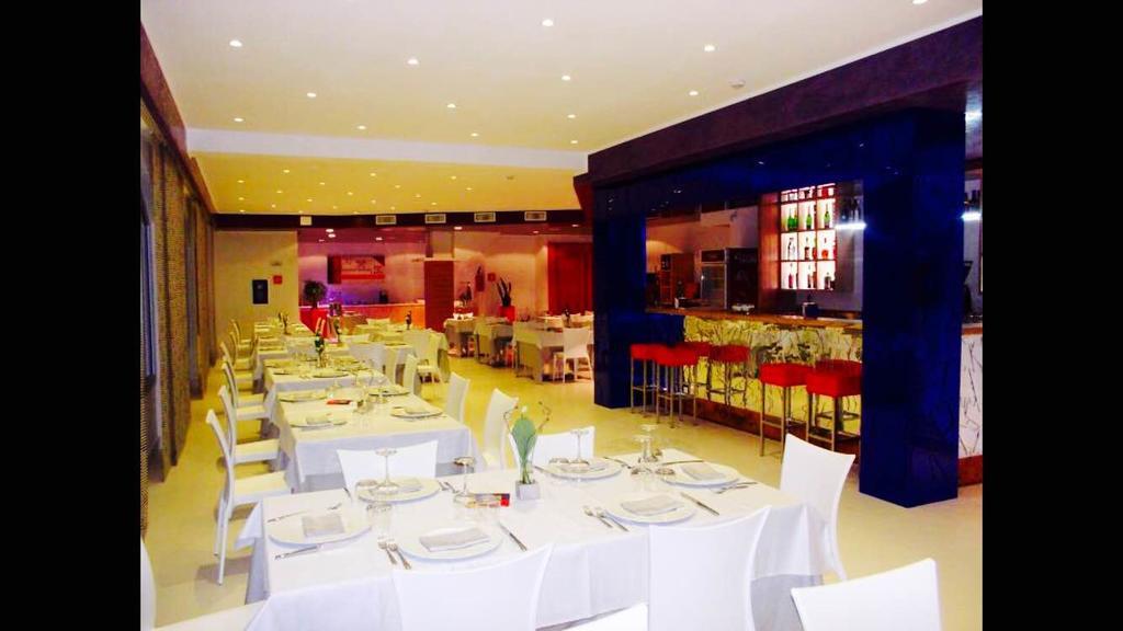 Hotel Zodiaco Porto Cesareo Bagian luar foto