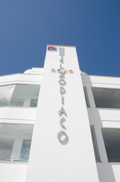 Hotel Zodiaco Porto Cesareo Bagian luar foto
