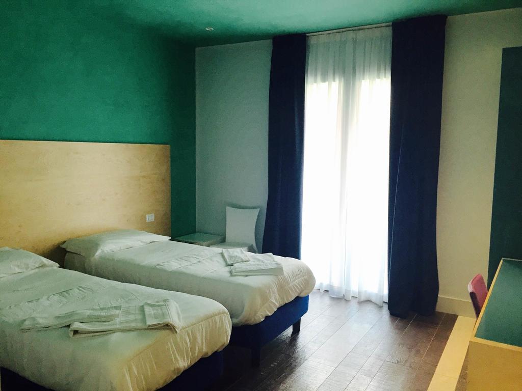 Hotel Zodiaco Porto Cesareo Bagian luar foto