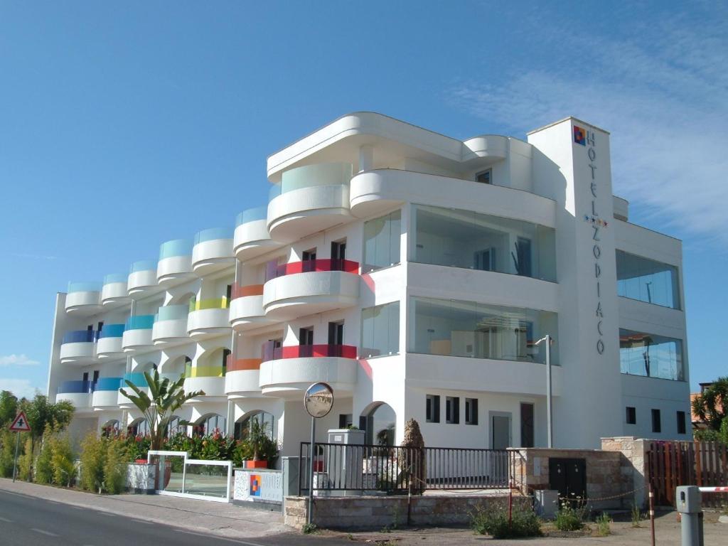 Hotel Zodiaco Porto Cesareo Bagian luar foto
