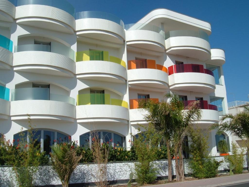 Hotel Zodiaco Porto Cesareo Bagian luar foto